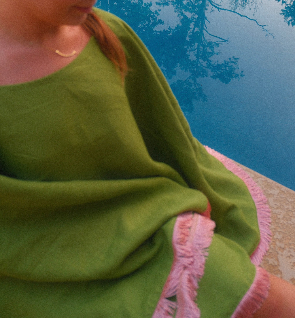 Cool Auntie Poolside Cape in Grasshopper Green