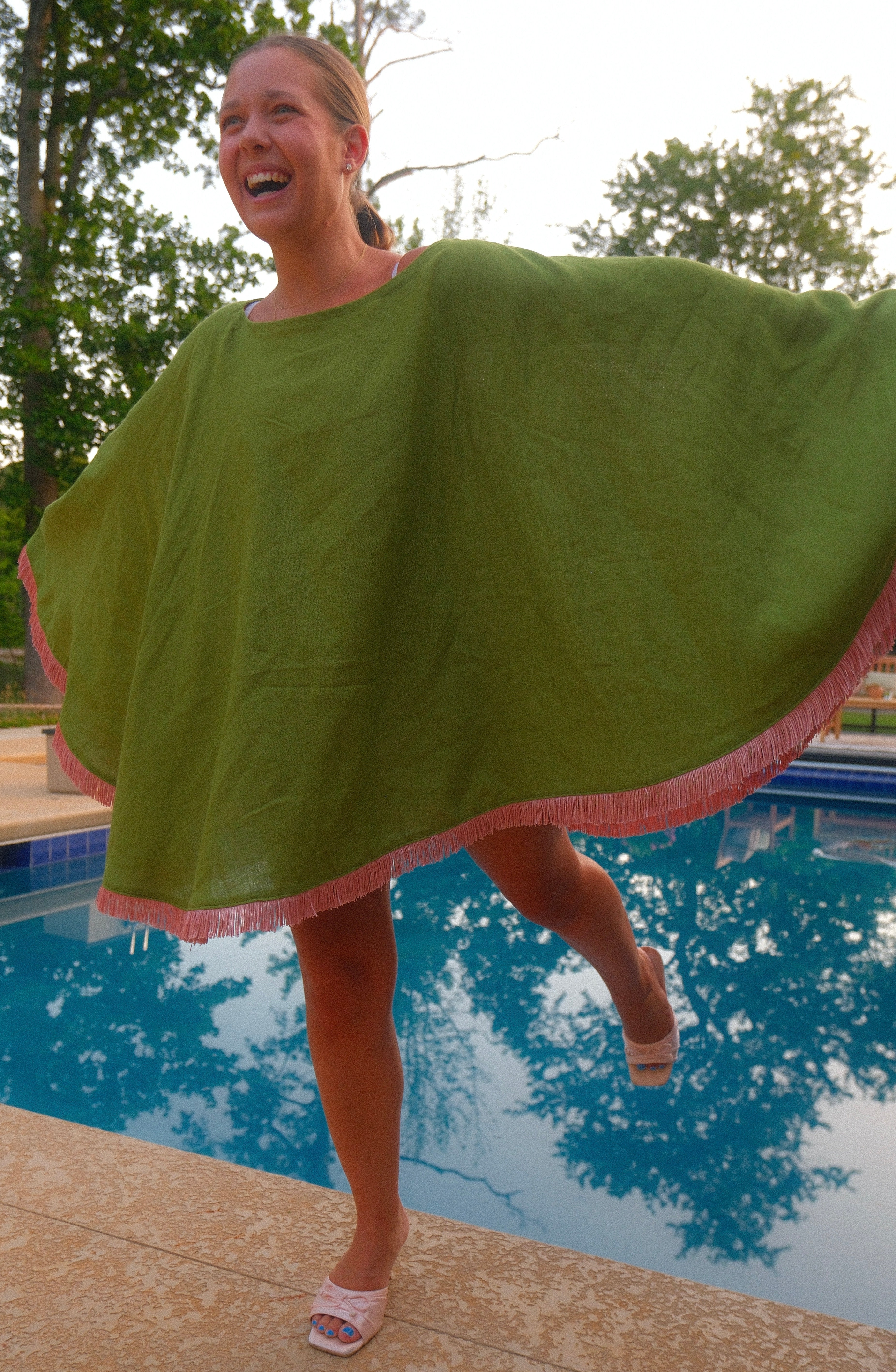 Cool Auntie Poolside Cape in Grasshopper Green